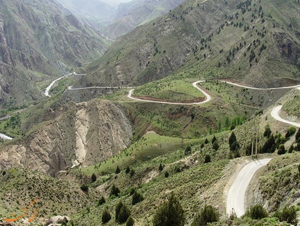 وقتی معضل آب شرب یک روستا مجلس و منابع طبیعی را پای کار آورد/ زخم کهنه محرومیت راه آسفالته بر تن ۸۰ درصد محورهای روستایی طالقان