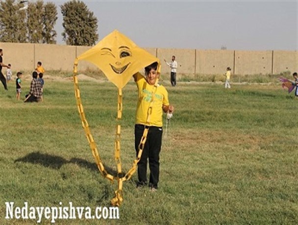 کودکان جلیل آبادی بادبادک ها را به پرواز درآوردند + تصاویر