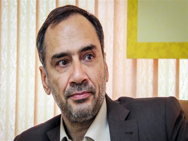 مرگ کودک مهاجر کُرد در دریا نتیجه اقدامات غیرانسانی کشورهای حامی تروریست است/ دنیا باید در مورد تروریست یکنواخت عمل کند
