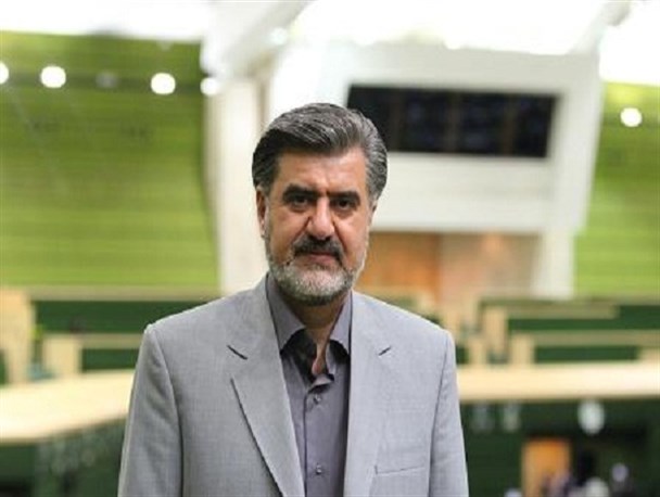 پیام رهبر انقلاب تسکینی برای خانواده شهدای منا و تذکری بزرگ به آل سعود بود/ همه ما تابع ولایت مطلقه فقیه و مواضع ایشان هستیم