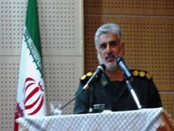 مدیریت اشرافی گری «باز تولید طبقات اشرافی گری» در جامعه است/بعضی افراد سخنان آمریکائی ها را در کشور بازخوانی می کنند