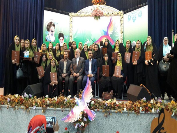 کسب رتبه دوم کشوری گروه کرال فرهنگیان فریمان در اصفهان