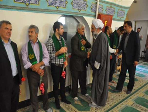 تکریم اساتید و کارکنان سادات دانشگاه منابع طبیعی