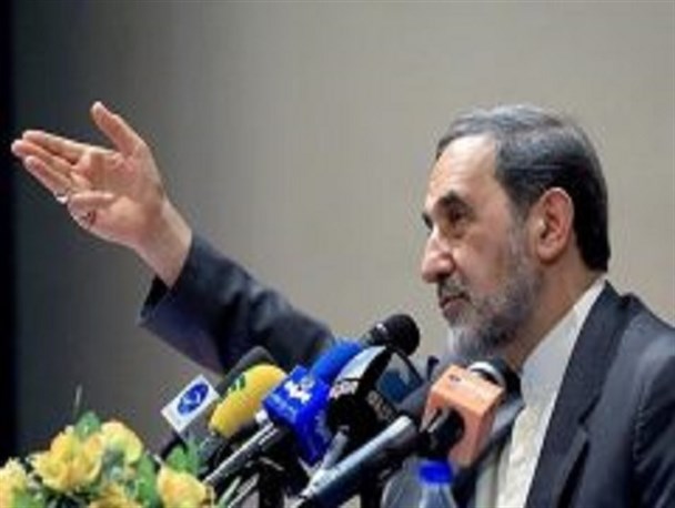استفاده از دروس غربی در علوم انسانی کارگشا نیست/ خون شهید حججی عامل تحول اساسی در روحیه جوانان کشور و منطقه