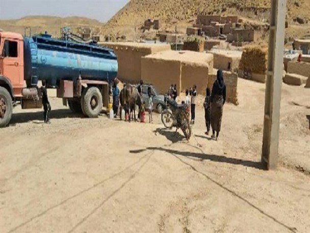 مردمانی که تنها آرزویشان رفع عطش تشنگی است/ مدیران، بیگانه با مشکلات روستاها