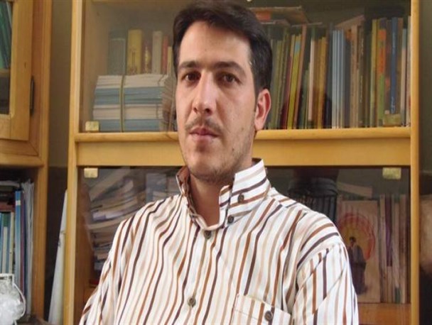 رئیس جمهور برای وعده‌هایی که می‌دهد وقت تعیین کند/ زمان جلوی اقدامات مخربانه جریانات مقابل دولت را می‌گیرد