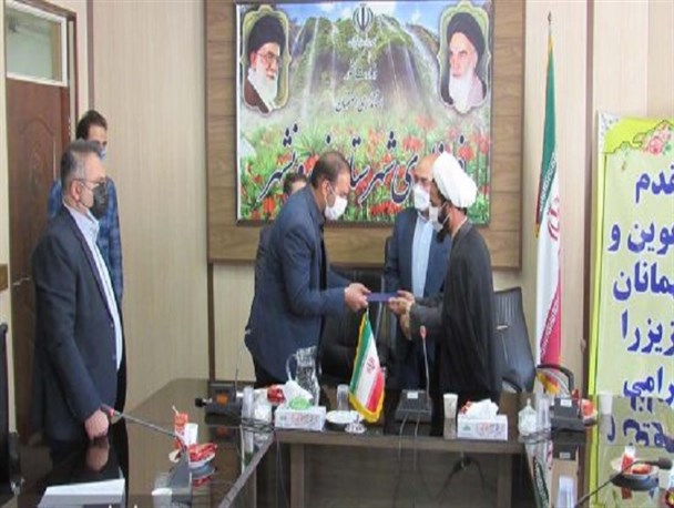 برگزاری مراسم تودیع و معارفه شهردار فریدونشهر/ توسعه فریدونشهر با مدیران جهادی میسر می‌شود