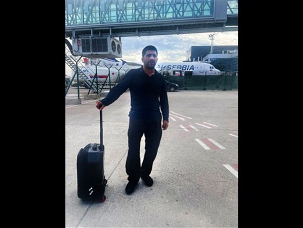 کشتی قهرمانی جهان| رئیس فدراسیون کشتی وارد بلگراد شد