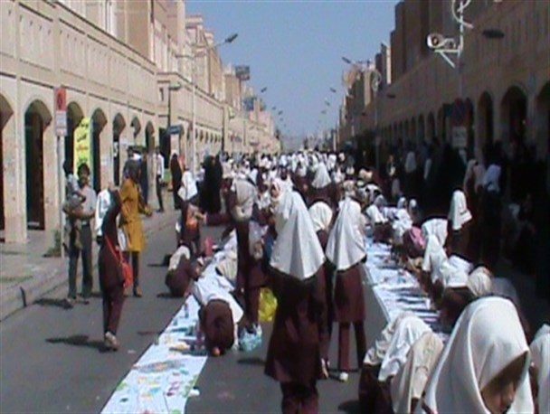بزرگ‌ترین نقاشی طولی در بم+تصاویر