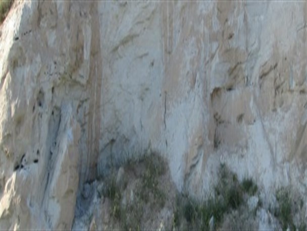 آشنایی با تنها روستای دارای معدن سیلیس استان