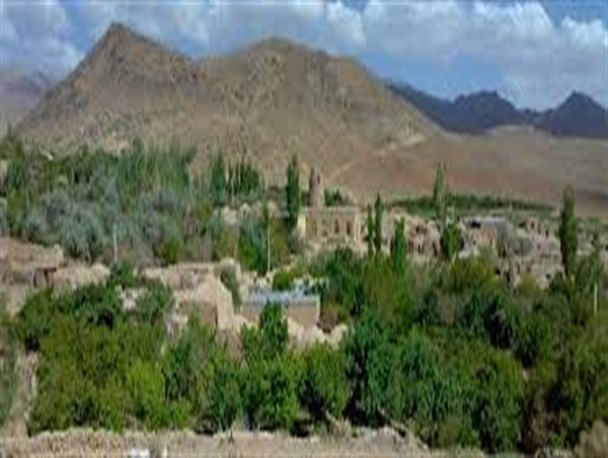 «روستای بنیز» بهاباد روستایی که 20 شهید تقدیم انقلاب کرد +تصاویر