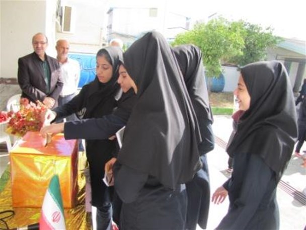زنگ عاطفه ها در مدارس کردکوی طنین انداز شد