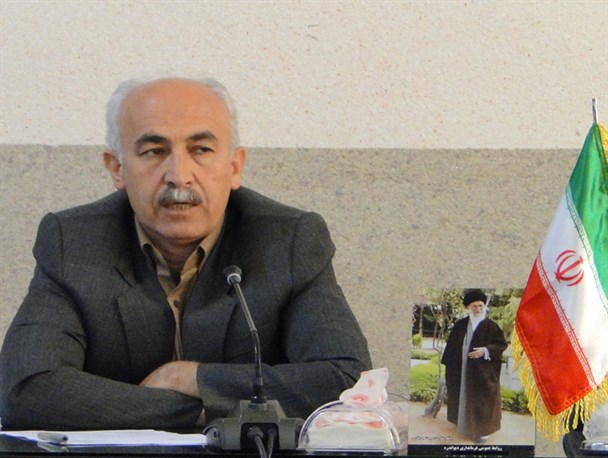 روحانیون از ستون‌ های مهم نظام در کشور هستند