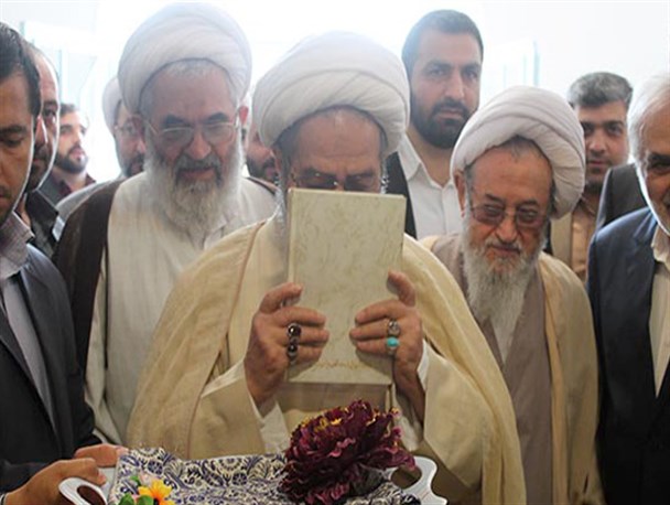 ساختمان حوزه علمیه خواهران فاطمةالزهرا قائمشهر با حضور آیت‌الله مقتدایی افتتاح شد/تصاویر
