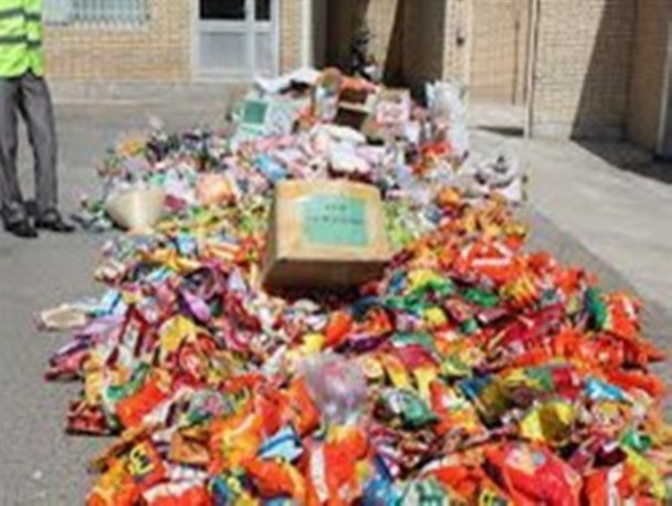 کشف و معدوم سازی انواع تنقلات خوراکی در میاندوآب