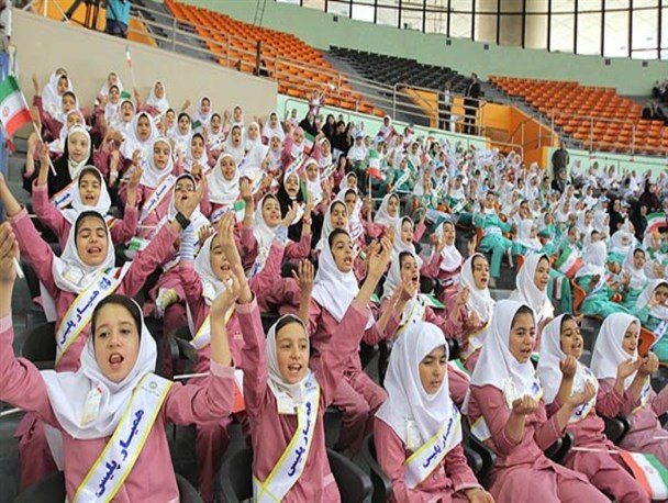 120 هزار دانش آموز آذربایجان غربی به عنوان همیار پلیس فعالیت می کنند