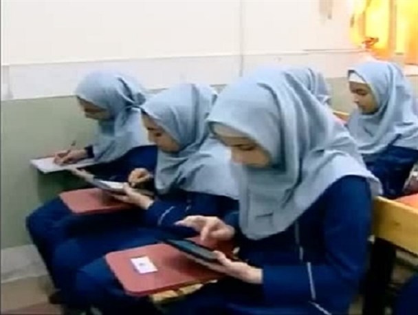 بی معنایی کتاب؛ چالش جدی دانش آموزان در سایه تبلت و اینترنت