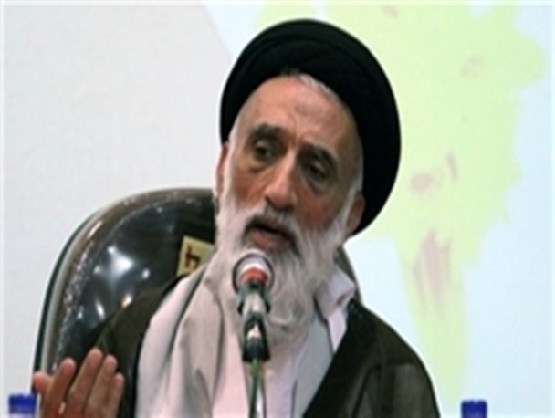 امنیت این مملکت ثمره خون شهدا و صبر خانواده های آنها است