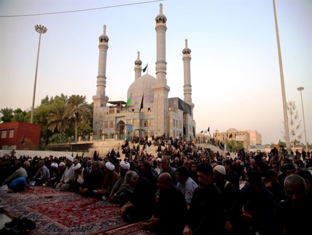 عزاداران حسینی در آستانه امامزاده سیدمظفر(ع)+تصاویر