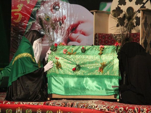 گزارش تصویری/ همنوایی شیرخوارگان حسینی با لالایی رباب برای علی‌اصغر(ع)