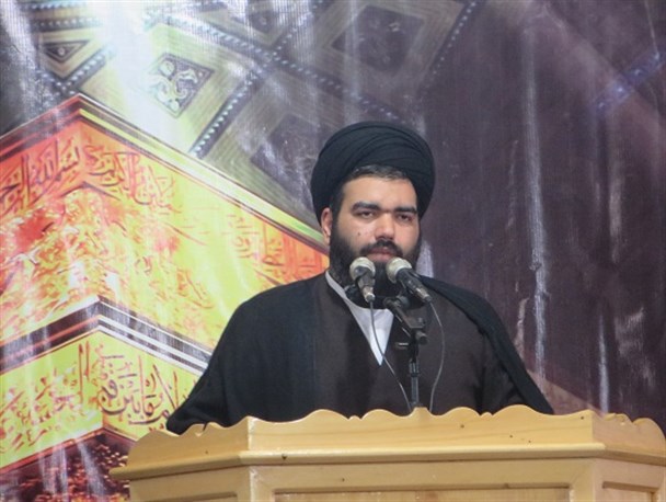 اختلاف فاحش آمار مدیران حقوق های نجومی از سوی دولتمردان/عزاداری با معرفت انسان را از فرش به عرش الهی می رساند
