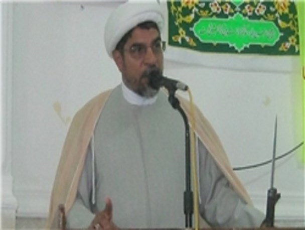استکبار ستیزی درس بزرگ عاشوراست
