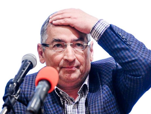 صادق زیبا کلام در شبکه‌های ماهواره‌‌ای وهابیت چه می‌‌کند؟