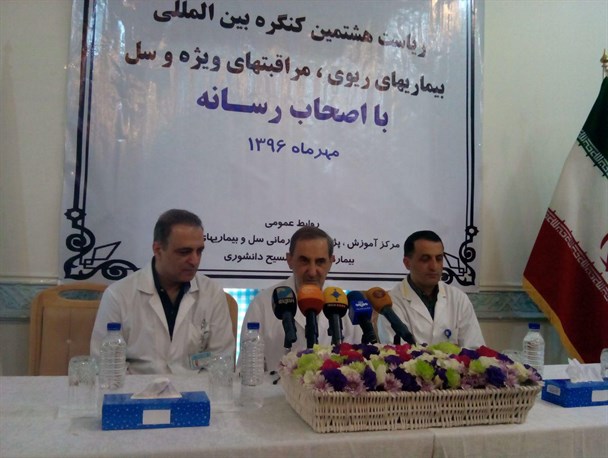 ولایتی: سالانه 10 میلیون نفر به تعداد مبتلایان بیماری سل افزوده می‌شود / استفاده از واکسن «ب ث ژ» 50 درصد ابتلا به سل خطرناک و کشنده را کاهش می‌دهد