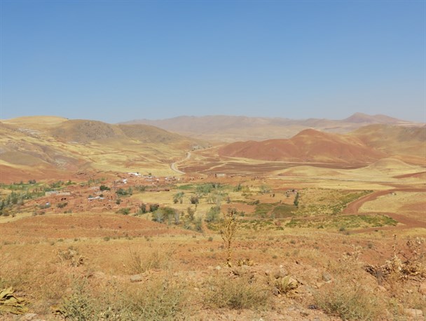 زمان در اینجا آسوده تر می گذرد/ مهمترین رسالت قرارگاه پیشرفت و آبادانی تلاش در راستای رفع محرومیت است
