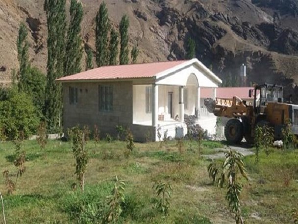 تخریب 4 ویلای غیرمجاز در بلده + عکس و فیلم