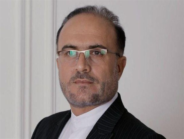 دولت باید پول برداشت شده از صندوق توسعه ملی را به وزارت بهداشت واگذار کند