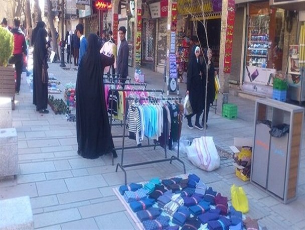 عرضه کرونا در روزبازارهای غرب کشور