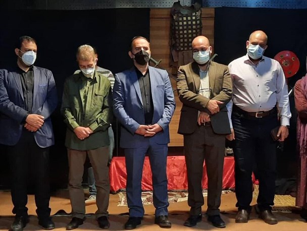 گردهمایی هنرمندان نخبه کشور در استان البرز/ نگاه خلاقانه به مقوله عاشورا قابل تحسین است