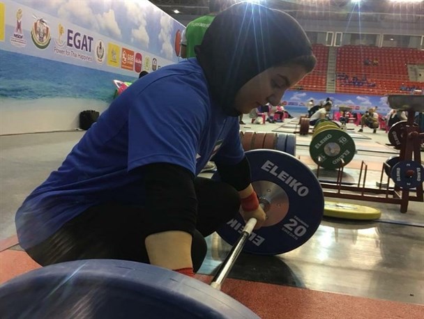 وزنه برداری قهرمانی آسیا| دومین گروه وزنه برداران ایران وارد منامه شدند