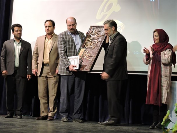 اختتامیه جشنواره ملی نمایشنامه نویسی مرصاد در اسلام آباد غرب +عکس