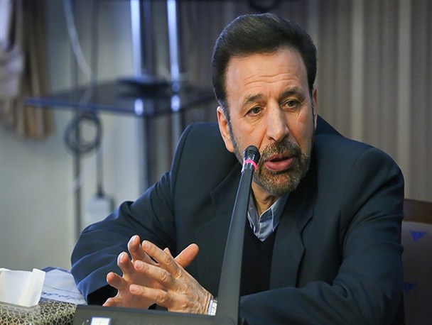 اظهارنظر وزیر ارتباطات درباره امواج فرستنده های تلویزیونی در کشور