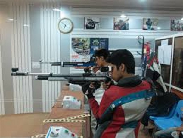 نشانه گیری تیراندازی اسفراینی ها