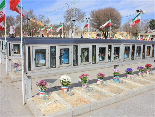 یادواره شهدای آبان و آذر ماه قزوین برگزار شد