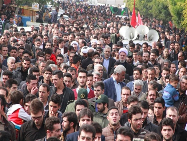 اسفروین شهید طیبی را به گرمی در آغوش گرفت/روایت سربازی که از انقلاب به خمینی پیوست