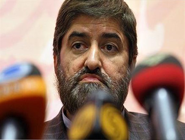 علی مطهری دعوت بسیج دانشجویی دانشگاه شیراز برای مناظره با زاکانی را نپذیرفت