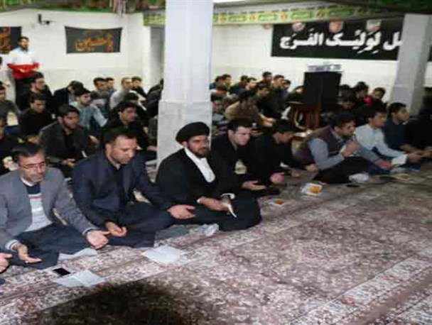 مدافعین حرم ادامه دهنده راه امام حسین(ع) هستند