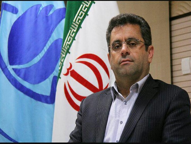 پوشش زنده ۱۵  ساعته حرکت زائران حسینی در مرز شلمچه و عراق/ همه ی جناح بندی ها به عشق سیدالشهدا(ع) فراموش می شود