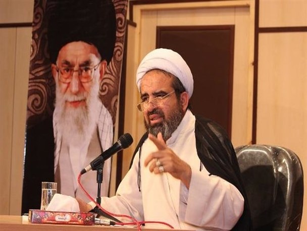 دنیای استکبار در مقابل عظمت انقلاب ایران اسلامی کم آورده است