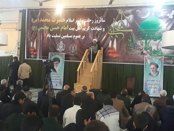 خیال خام دشمن برای دور کردن جوانان از مکتب پیامبر(ص) شدنی نیست