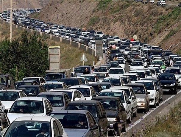 ترافیک ۸کیلومتری در ورودی شهر رودبار/ کمربندی تالش مسدود شده است