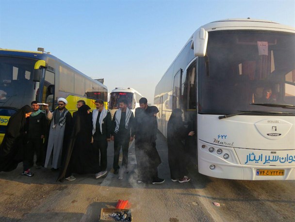 اعزام بیش از ۳۰۰دانش‌آموز دختر قزوینی به مناطق عملیاتی جنوب کشور
