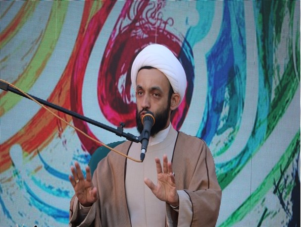 منتظر واقعی مقتدرانه مقابل تهدید دشمن می‌ایستد/ یاد بگیریم هر روز با امام زمان(عج) خود صحبت کنیم