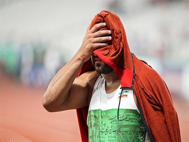 حدادی: جراحی سه ساعت طول کشید/ پزشکان برای جراحی مجبور به پاره کردن آشیلم شدند