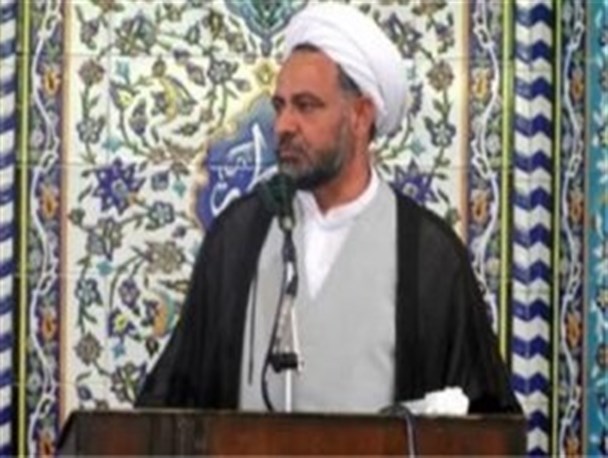 دانشجویان باید مراقب باشند در دام شیطان صفتان گرفتار نشوند