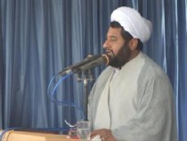دانشجو، مغز متفکر و فعال جامعه می باشد/دانشجو باید سیاست گر باشد نه سیاست پذیر